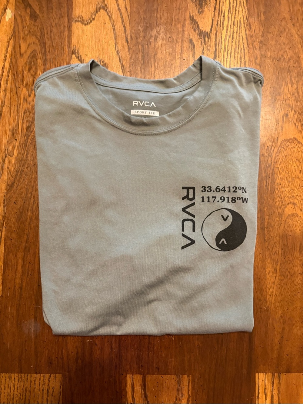 RVCA Men’s Slate Gray Short Sleeve Graphic Tee